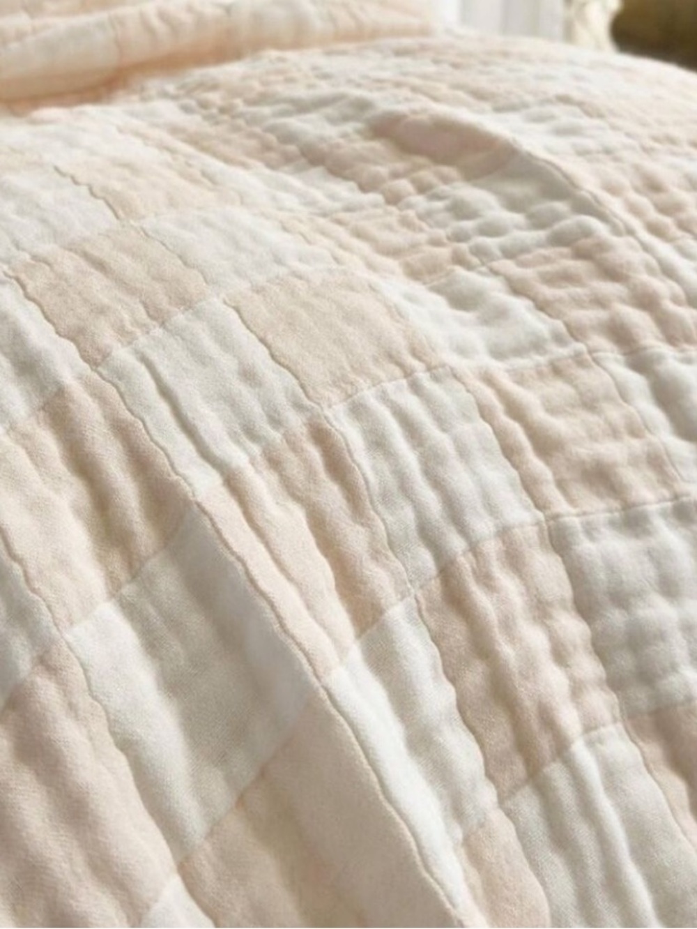 Gingham Beige + White Quilt Throw Size New Prewashed Hand Crafted Medium Check - Picture 2 of 12